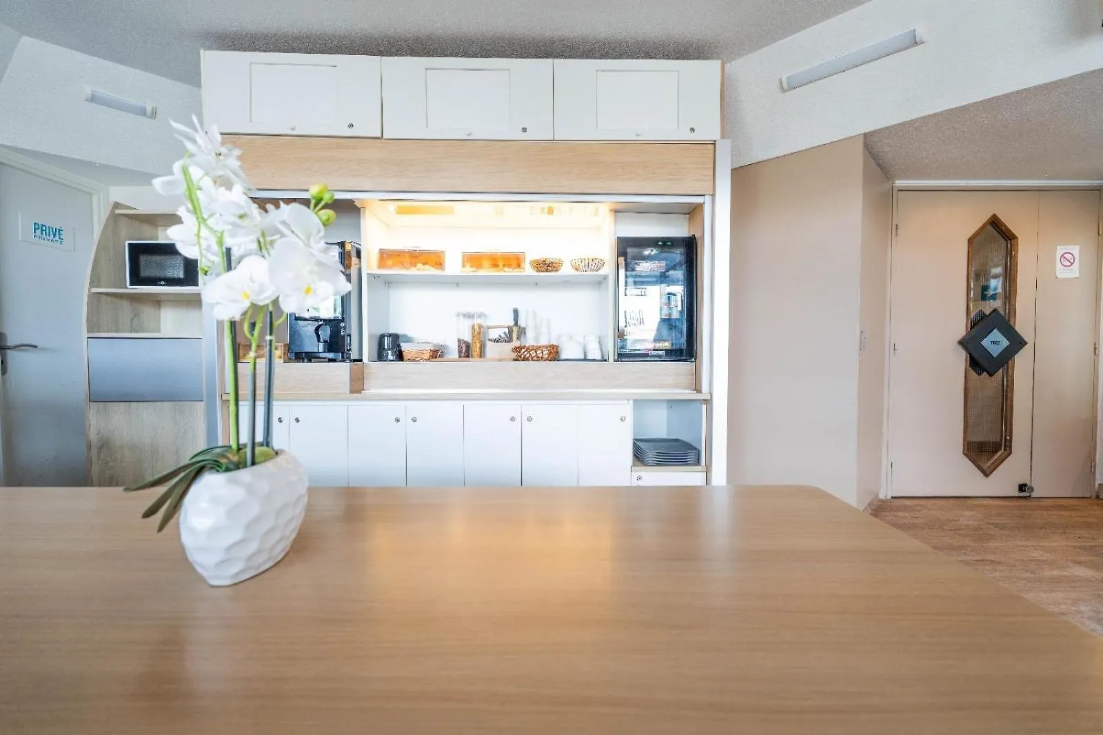 Kyriad Direct Brignoles - Provence Verte Hotel